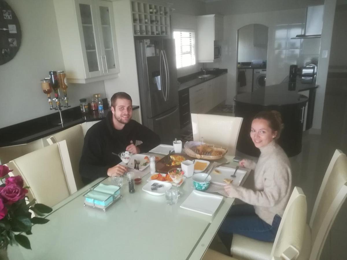 Jojo'S Bnb Mossel Bay Extérieur photo